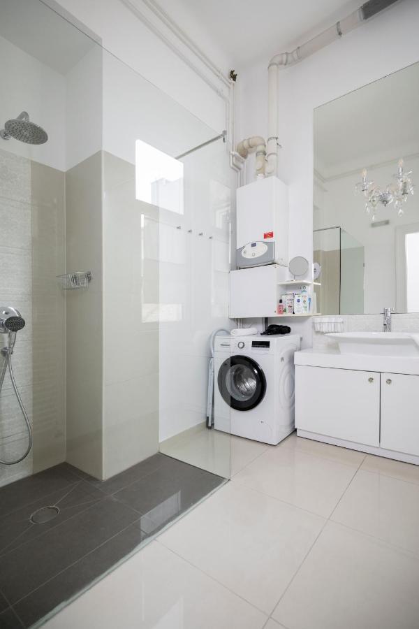 Jettsetter Luxury Apartment By Andrassy Ave & Opera Budapest Luaran gambar